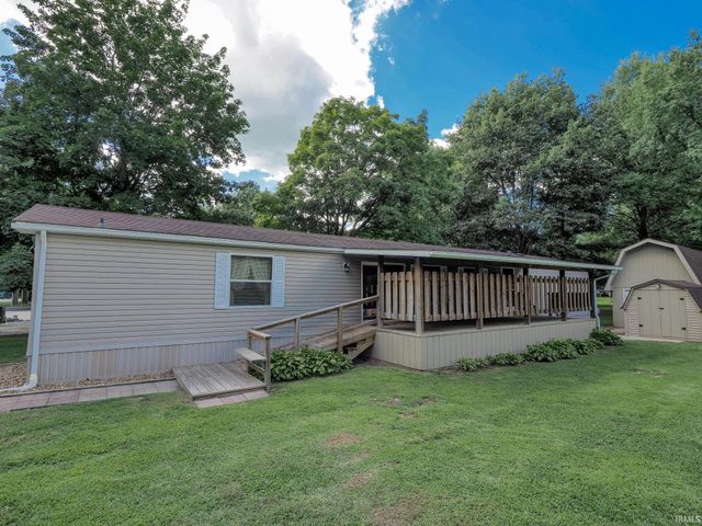 6805 E Palmer Drive, Monticello, IN 47960
