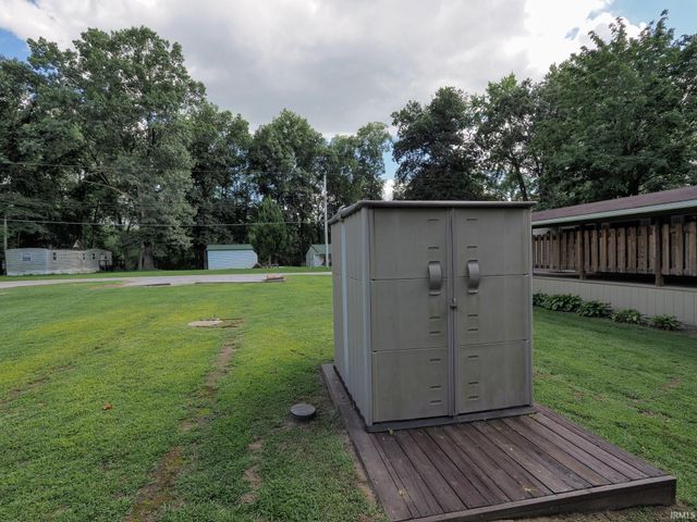 6805 E Palmer Drive, Monticello, IN 47960