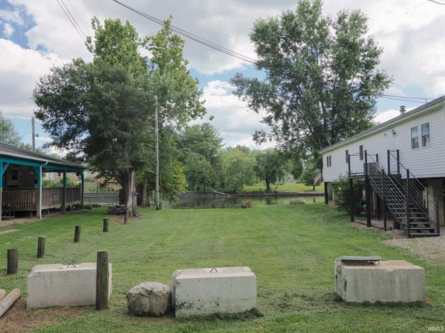 6805 E Palmer Drive, Monticello, IN 47960