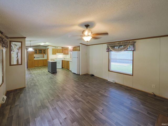 6805 E Palmer Drive, Monticello, IN 47960