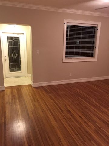 2910 SW 103rd Place, Miami, FL 33165