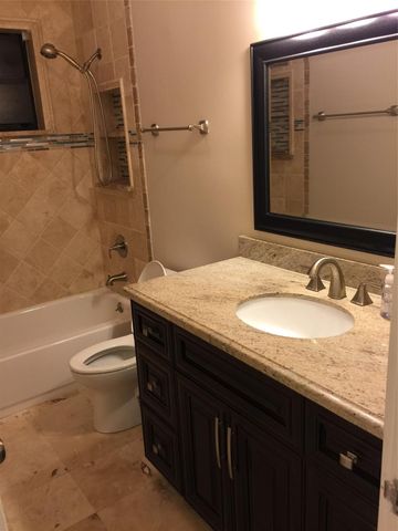 2910 SW 103rd Place, Miami, FL 33165