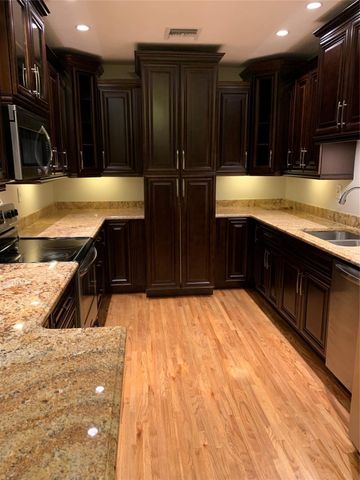 2910 SW 103rd Place, Miami, FL 33165
