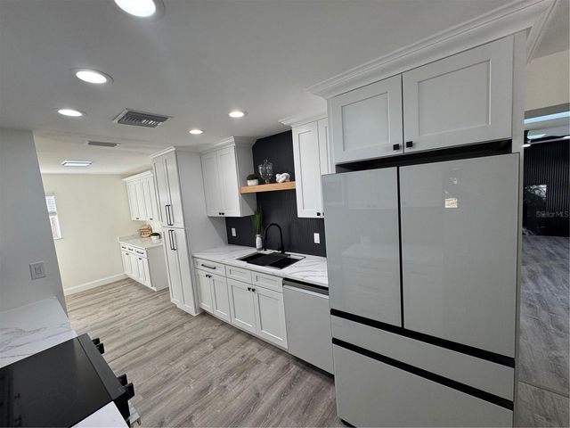 2070 SEMINOLE BOULEVARD, Melbourne, FL 32904