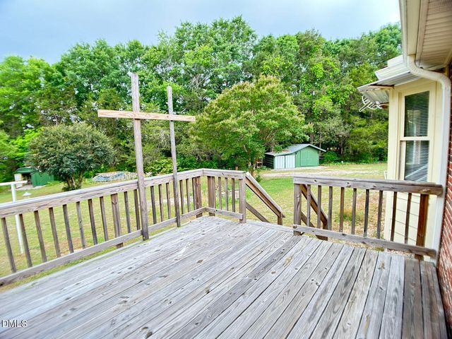 5100 Castlebrook Drive, Raleigh, NC 27604