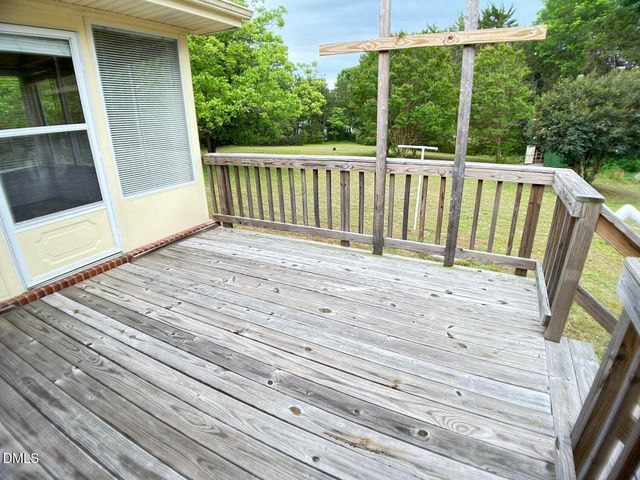 5100 Castlebrook Drive, Raleigh, NC 27604