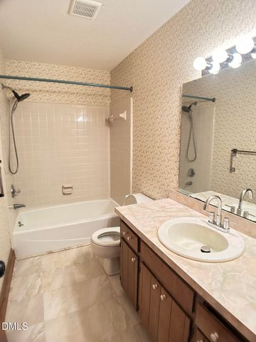 5100 Castlebrook Drive, Raleigh, NC 27604