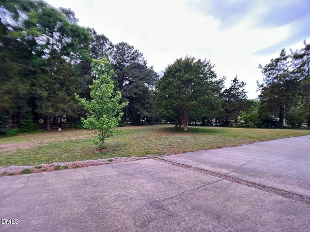 5100 Castlebrook Drive, Raleigh, NC 27604