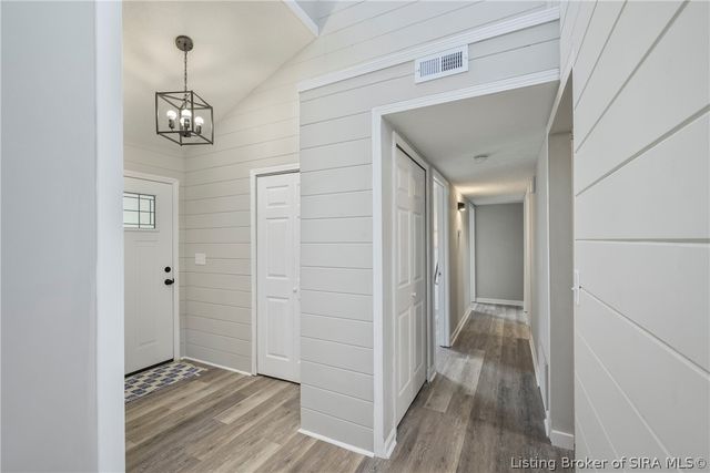 1004 Presidential Place, Jeffersonville, IN 47130