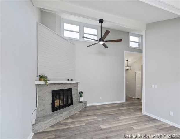 1004 Presidential Place, Jeffersonville, IN 47130