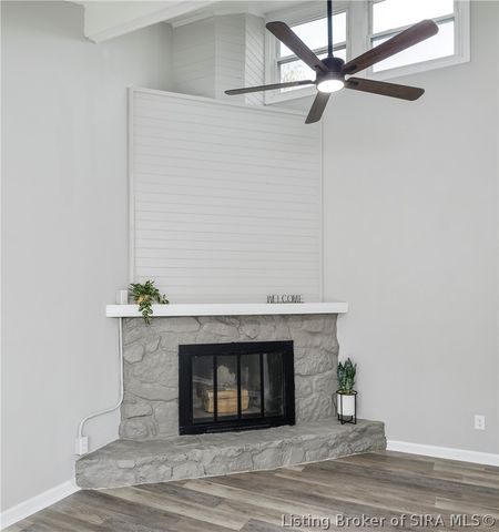 1004 Presidential Place, Jeffersonville, IN 47130