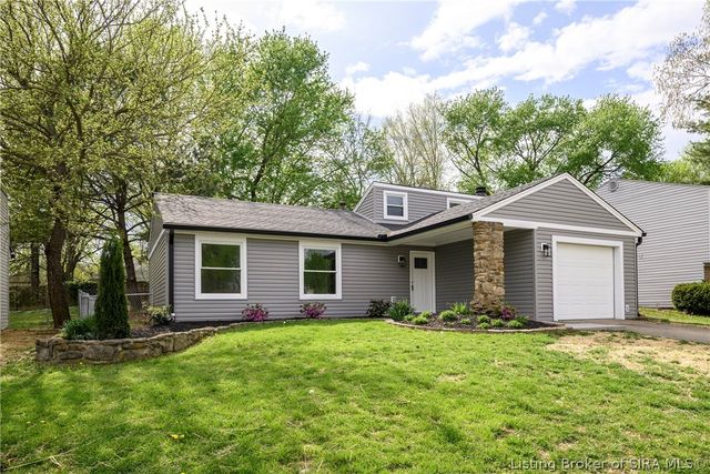 1004 Presidential Place, Jeffersonville, IN 47130