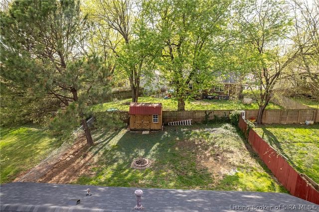 1004 Presidential Place, Jeffersonville, IN 47130