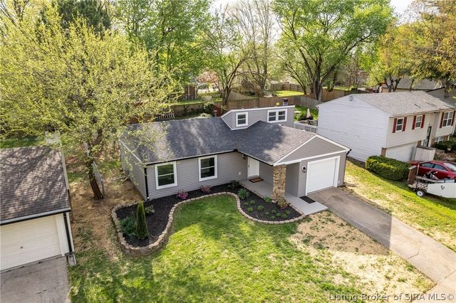 1004 Presidential Place, Jeffersonville, IN 47130