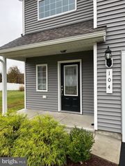 104 RAPPAHANNOCK RUN, Falling Waters, WV 25419