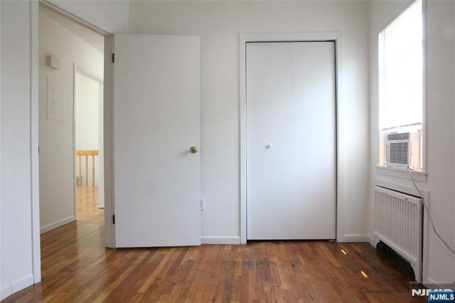 610 Grand Avenue C, Leonia, NJ 07605