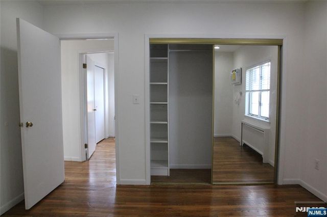 610 Grand Avenue C, Leonia, NJ 07605