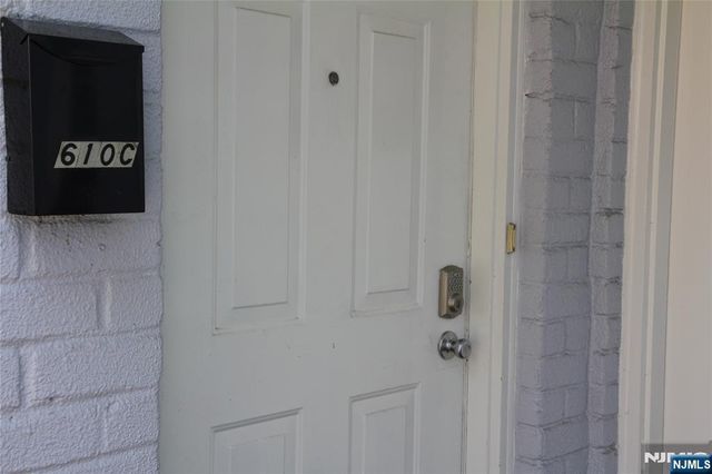 610 Grand Avenue C, Leonia, NJ 07605