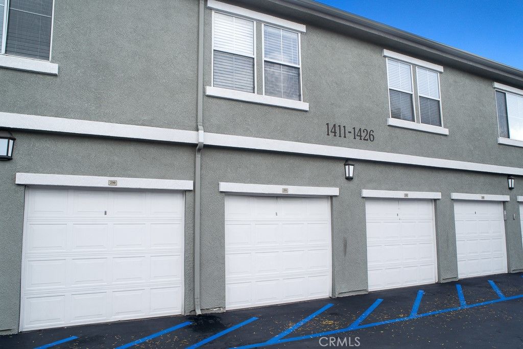 Image 15 of property listing at 20000 Plum Canyon, Saugus, CA 91350