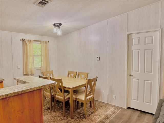 5331 SE 122 AVENUE, Morriston, FL 32668