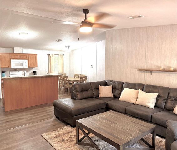 5331 SE 122 AVENUE, Morriston, FL 32668