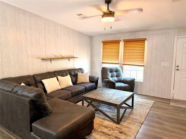 5331 SE 122 AVENUE, Morriston, FL 32668
