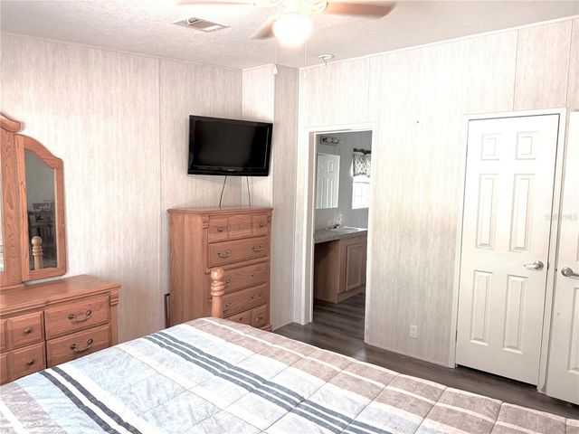 5331 SE 122 AVENUE, Morriston, FL 32668