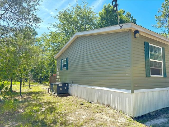 5331 SE 122 AVENUE, Morriston, FL 32668