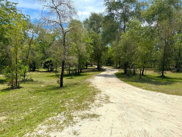 5331 SE 122 AVENUE, Morriston, FL 32668