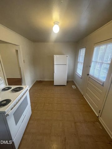 429 Rose Lane, Raleigh, NC 27610