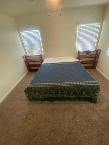 1401 El Sereno Dr, Bakersfield, CA 93304