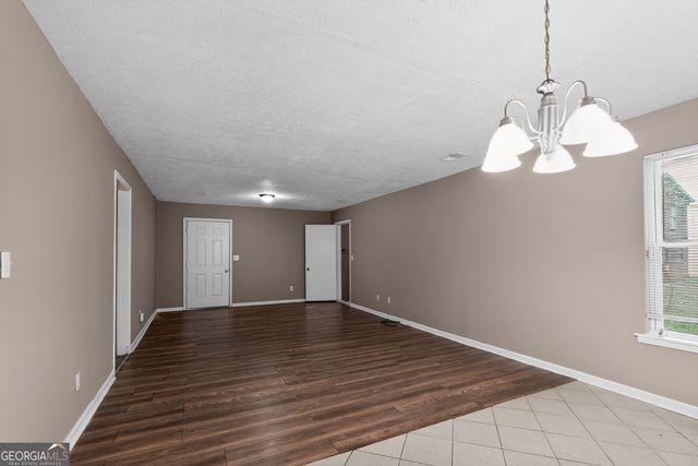 2729 Caribou Courts, Morrow, GA 30260