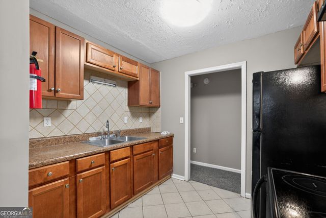 2729 Caribou Courts, Morrow, GA 30260