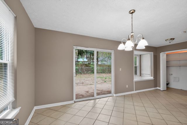 2729 Caribou Courts, Morrow, GA 30260