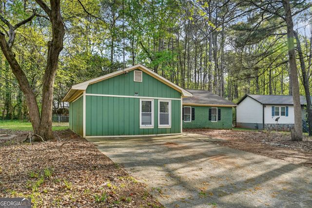 2729 Caribou Courts, Morrow, GA 30260