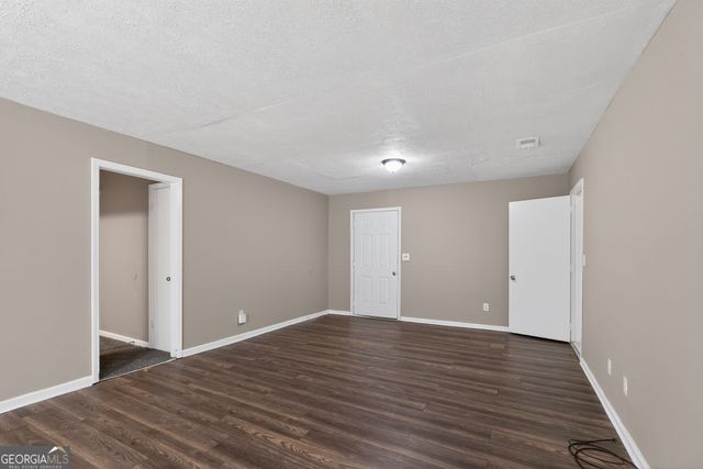 2729 Caribou Courts, Morrow, GA 30260