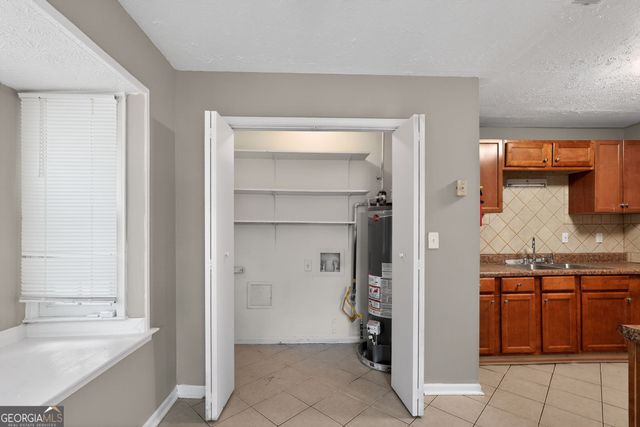 2729 Caribou Courts, Morrow, GA 30260