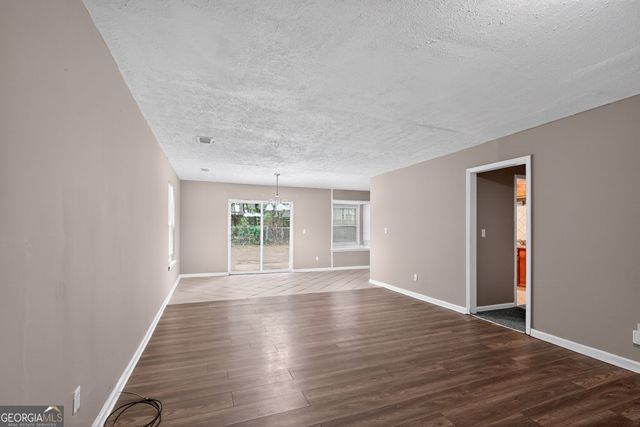 2729 Caribou Courts, Morrow, GA 30260