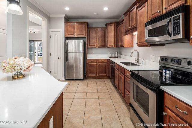 2041 Cambria Drive B, Greenville, NC 27834