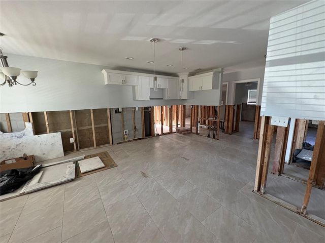 6711 S FAUL STREET, Tampa, FL 33616
