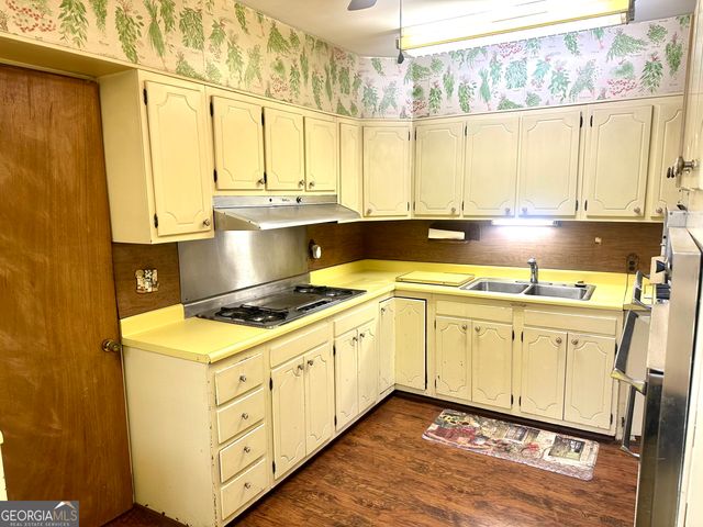 550 S Hill Street, Griffin, GA 30224