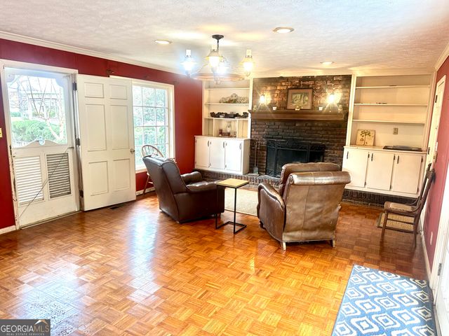 550 S Hill Street, Griffin, GA 30224