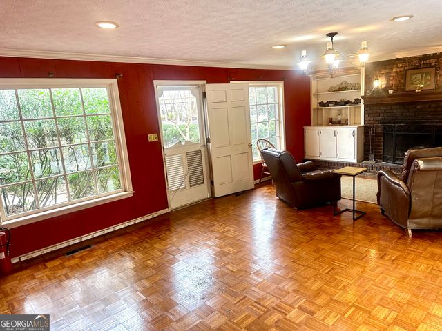 550 S Hill Street, Griffin, GA 30224