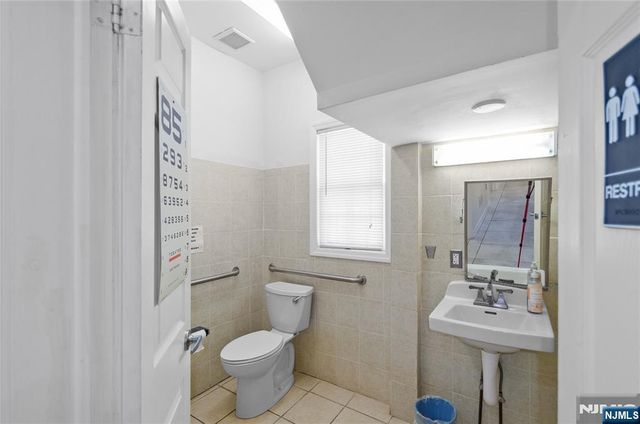 431 Washington Avenue, Belleville, NJ 07109