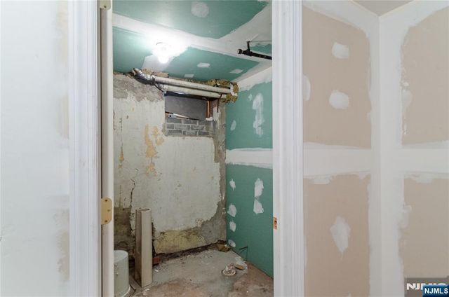 431 Washington Avenue, Belleville, NJ 07109
