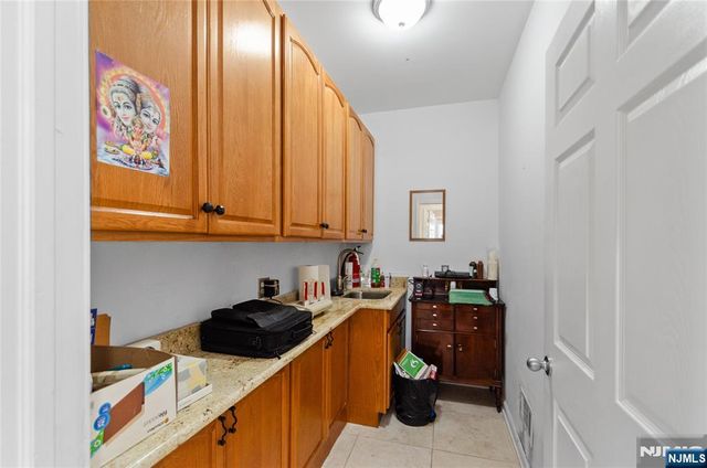 431 Washington Avenue, Belleville, NJ 07109