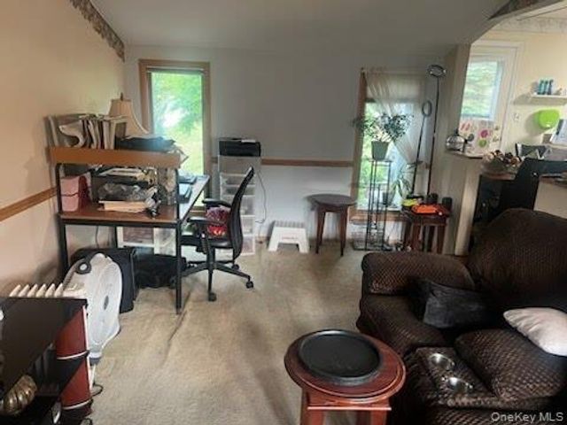 8 Wantagh Avenue, East Islip, NY 11730