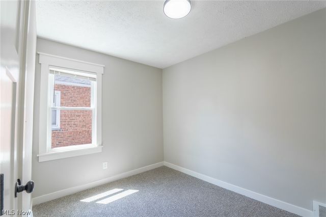 37 Arlington Circle, Wickliffe, OH 44092