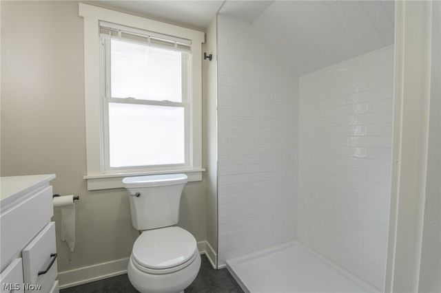 37 Arlington Circle, Wickliffe, OH 44092