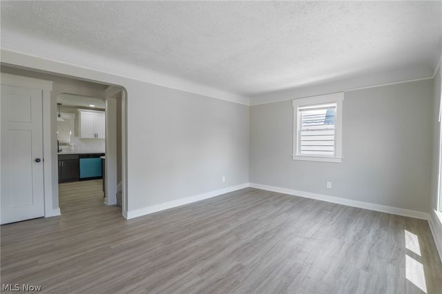 37 Arlington Circle, Wickliffe, OH 44092